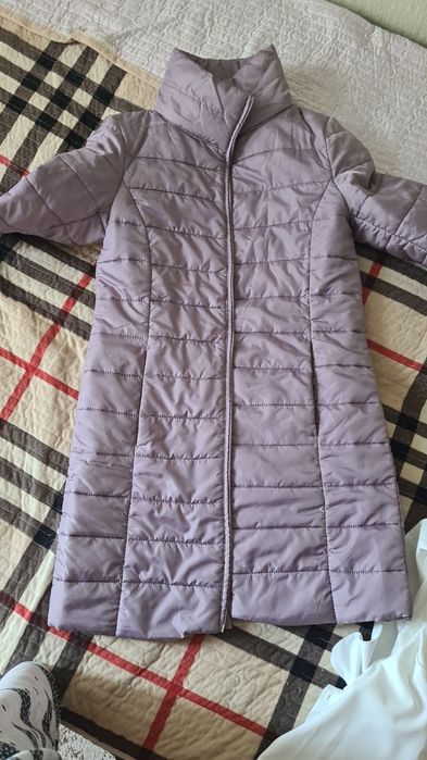 Продам куртку осенью