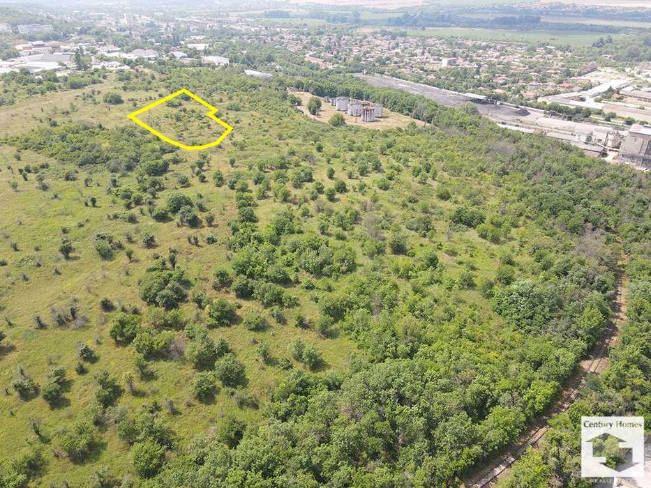 Продава се Парцел в Горна Оряховица - 11547 кв.м за 21 €/кв.м - Снимка #3