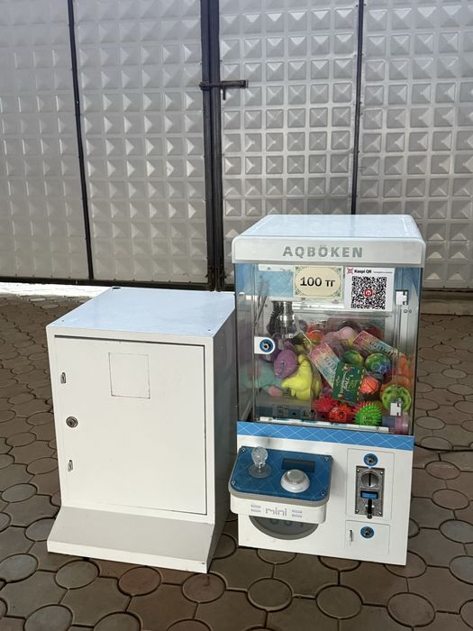 Игровой аппарат «Хватайка»