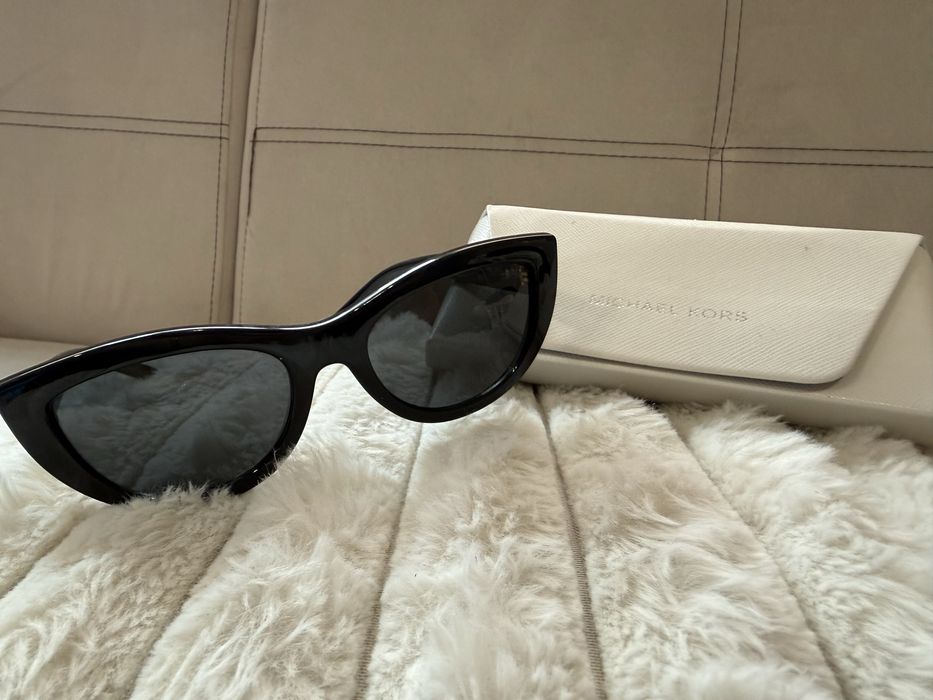 Дамски слънчеви очила