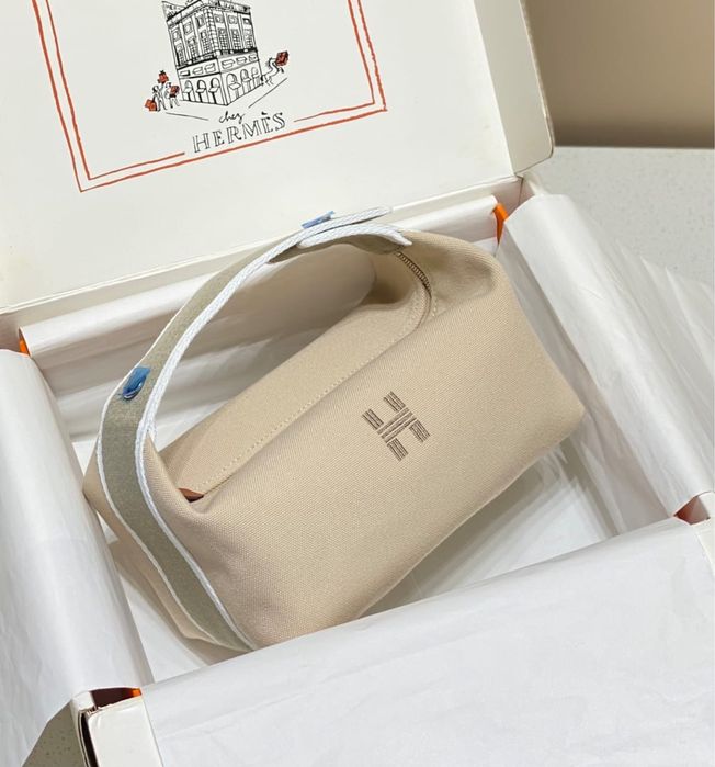 Чанта Hermes бежов цвят