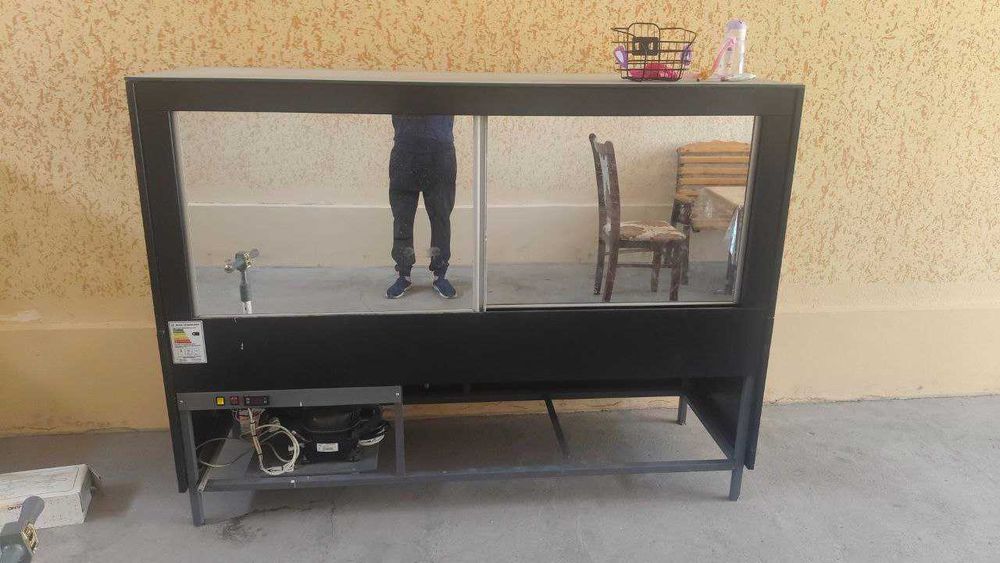 Сотилади! Витрина-холодильниклар – 2 метрли, ёпиқ, замонавий моделлар