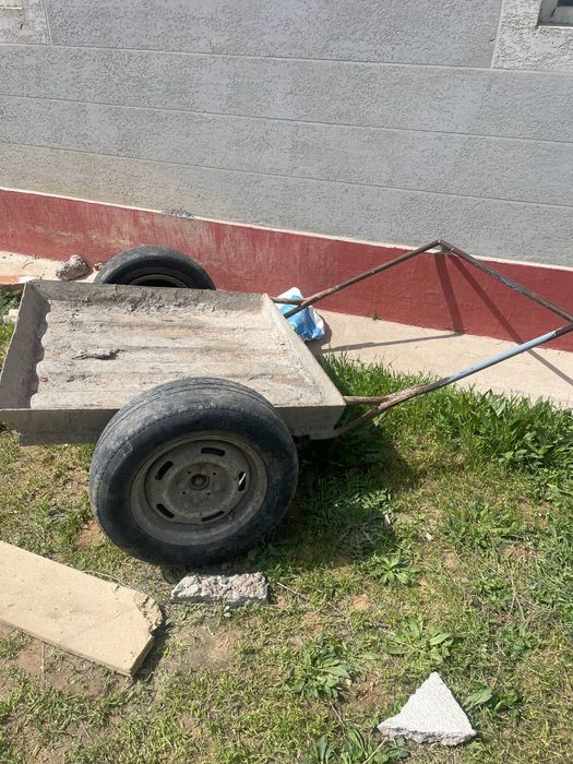 Продаётся тележка.