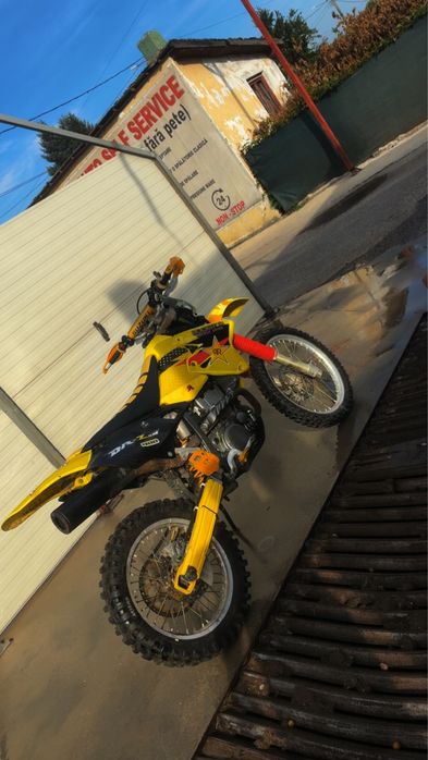 Suzuki Drz Sm E 400