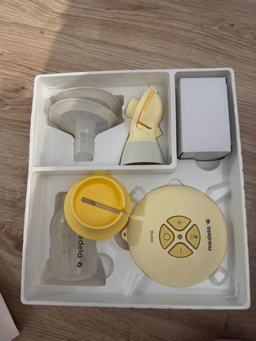 MEDELA Единична двуфазна електрическа помпа за кърма Swing Flex