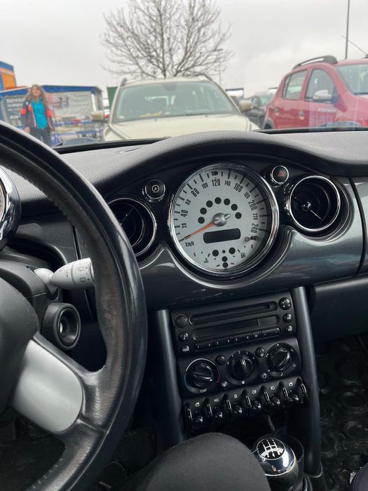 Mini Cooper R50 (2005, 1.6 benzina)
