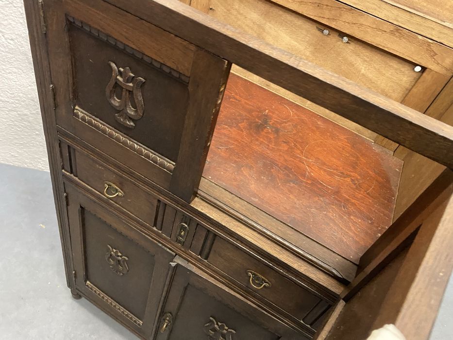 Дъбов шкаф Франция арт деко 1925 1940 масив