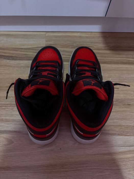 Adidasi Jordan originali