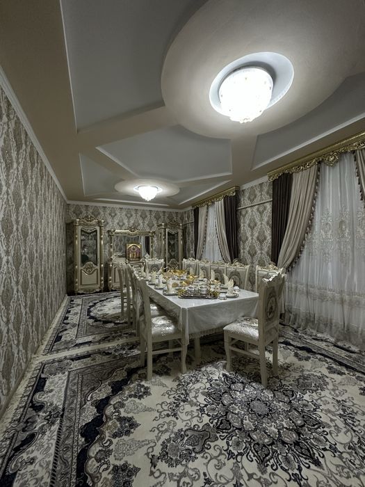 Мебель 12 стульев