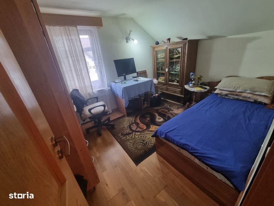 Vilă P+M,teren 1.790 mp,Simeria-zonă rezidențială