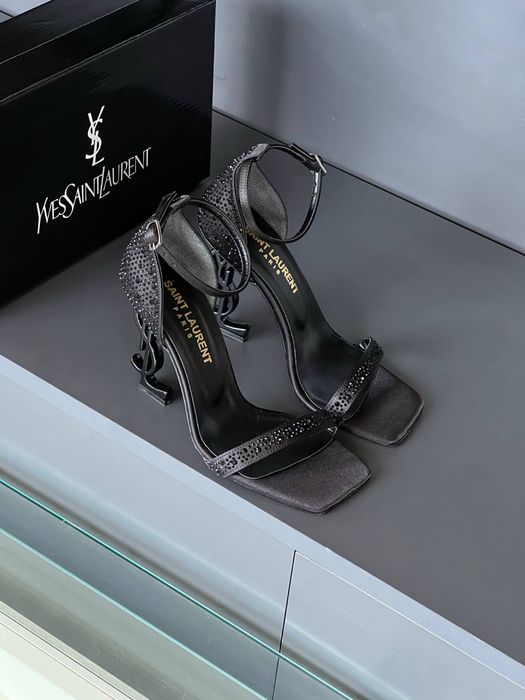 Pantofi Ysl noi !!! Marimi 36-40 !!!