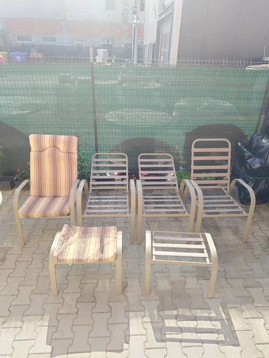 Vând set de masa +4 scaune mari + 2 mici. Terasa exterior. Gradina