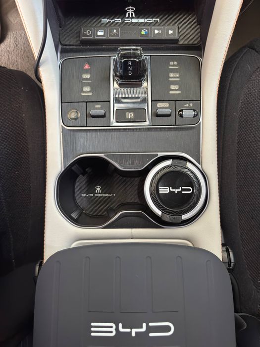 Пепельница BYD с LED-подсветкой