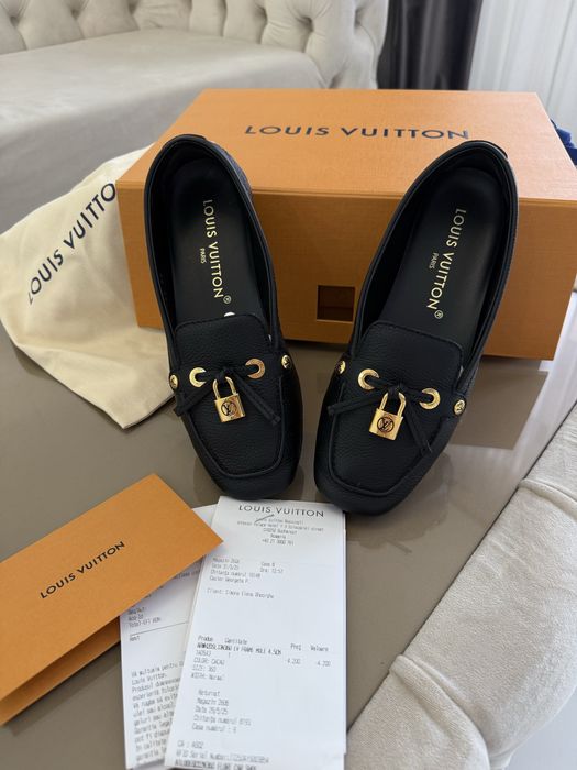 Loafers Louis Vuitton