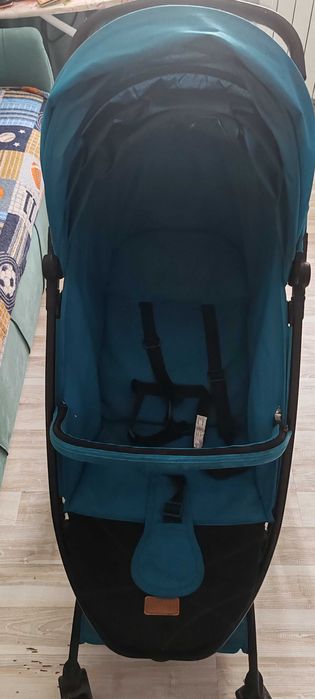 Продам коляску летнюю