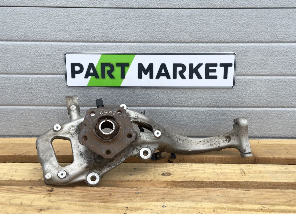 Шенкел AUDI A4 B9 8W0407241F 8W0407559