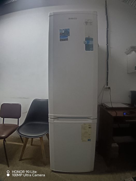 Холодильник  Beko