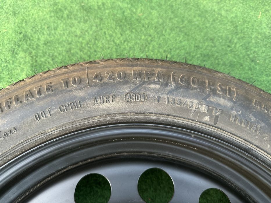 Резервна гума 17 цола Тип патерица БМВ е60 е61 BMW e60 e61