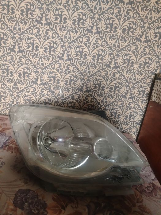 Cobalt o'ng tomon fara