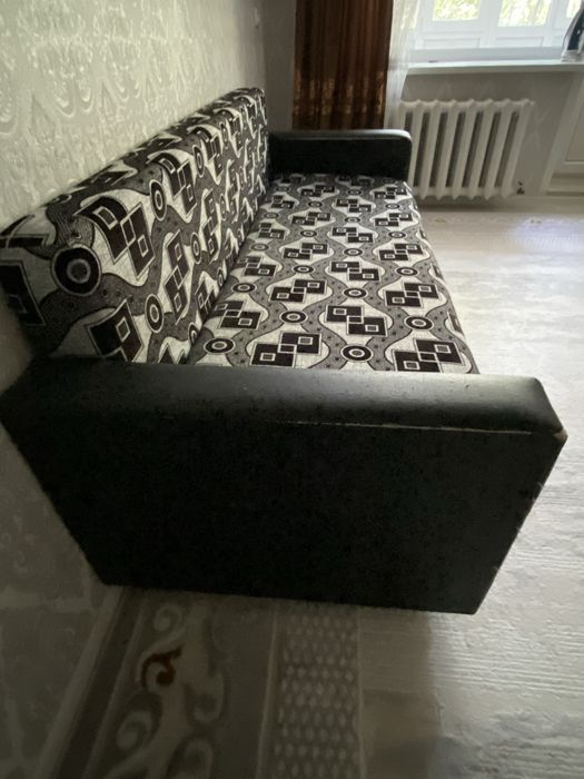 диван раскладной коврик для спальни
