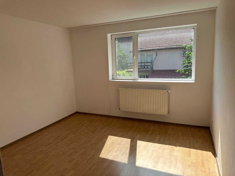 Vila de inchiriat P+1 Dobroesti