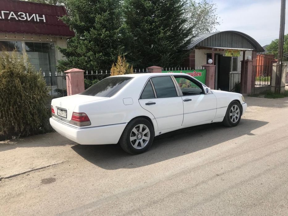 Мерседес 140 Мерс машина