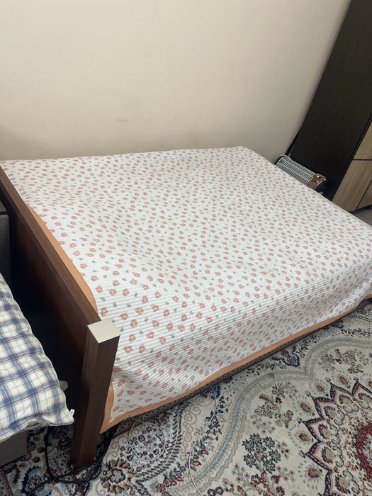 Мебель б/у для спальни и гостинной