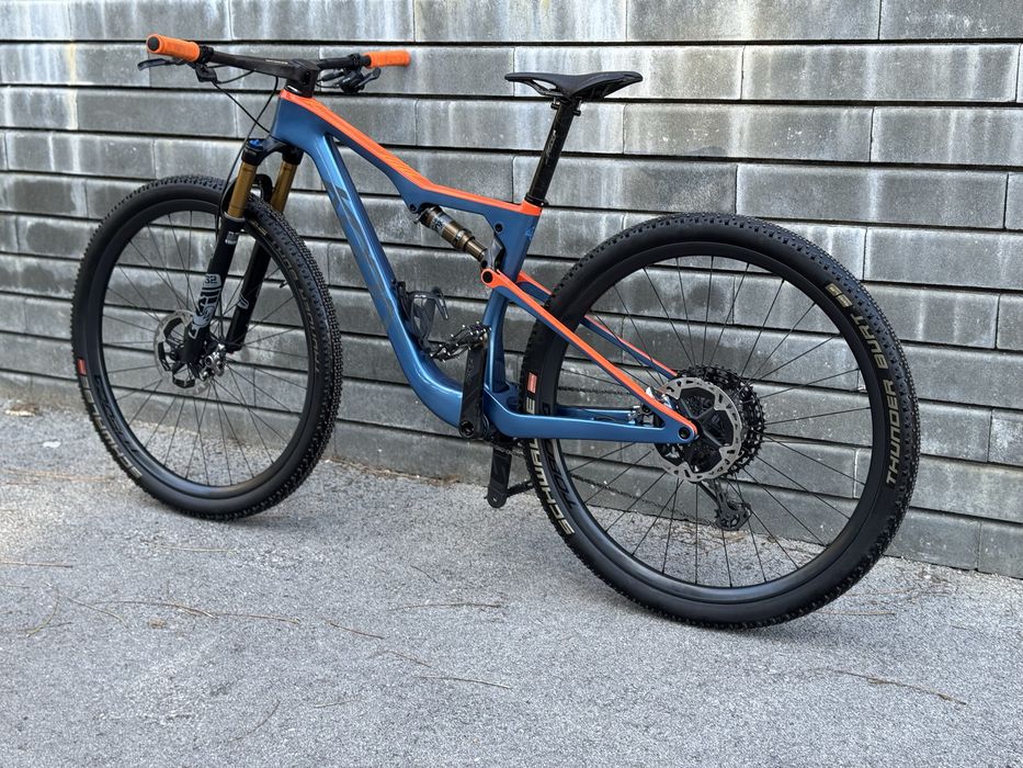 Планински карбонов велосипед KOBA SENTIERO (M размер)