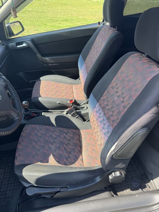 Opel Astra 2.0DTI на части