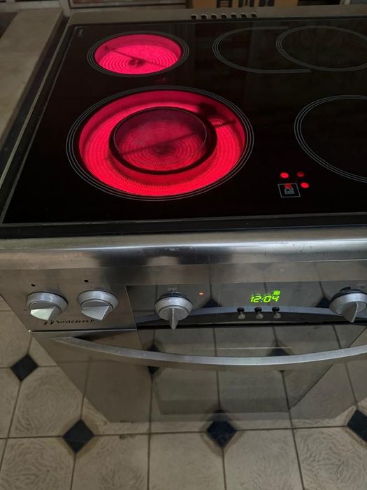 Продаётся электроплита