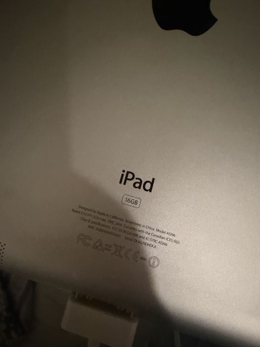 Apple IPad 2 wi-fi + sim 16gb