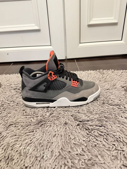 Jordan 4 Retro Infrared