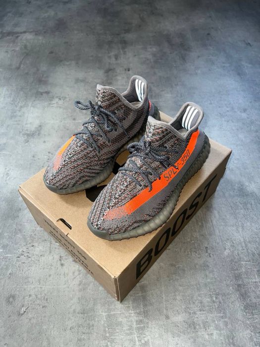 Отново Yeezy Boost 350 v2 Beluga