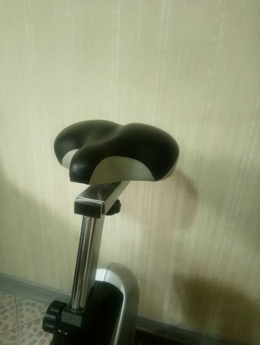 Велотренажер Jupiter