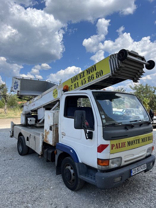 Автовишка Мебелен асаньор Хаспел Стълба