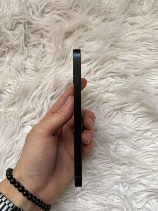 Iphone 13 128GB - stare foarte buna, neverlocked