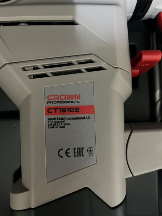 Перфоратор Crown новая