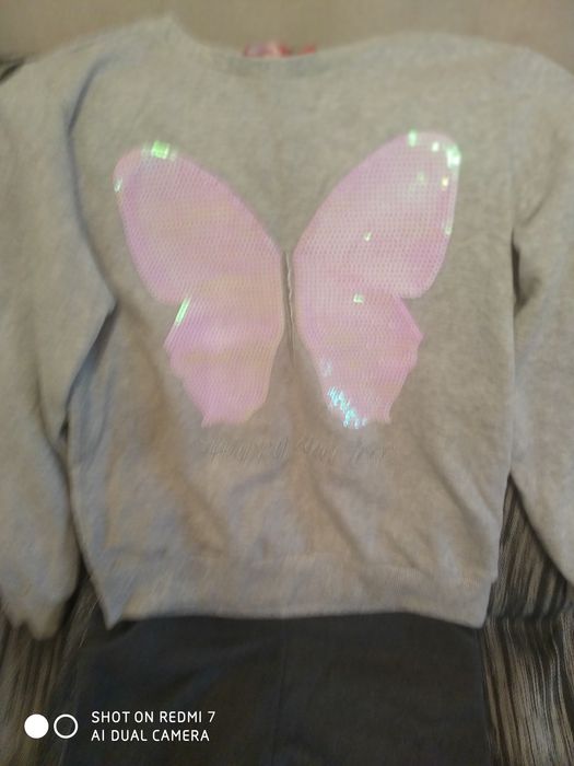 Продам костюм на девочку