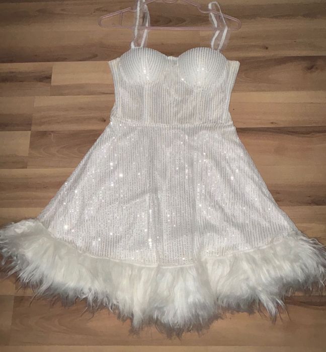 Платье женское белое