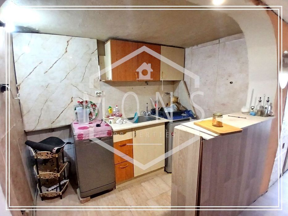 Къща в Габрово, област-с.Добромирка площ 110 цена 29000