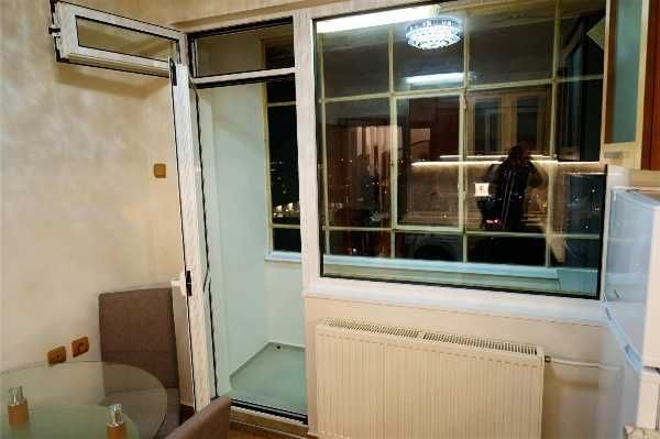 Продава се Тристаен апартамент в Пловдив, Гагарин - 85 кв.м за 960 €/кв.м - Снимка #2