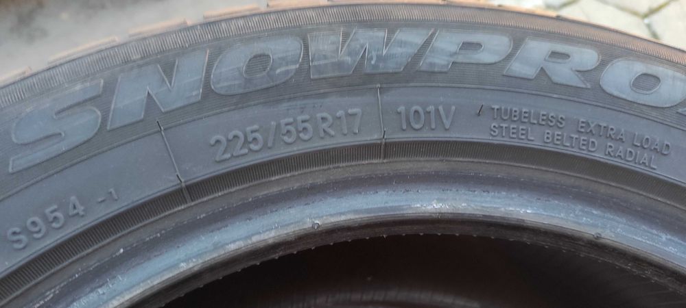Гуми  toyo 225.55.R17