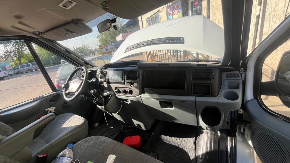 Продам срочна форд транзит