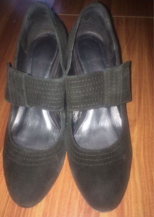 Туфли б/у замшевые и лаковые