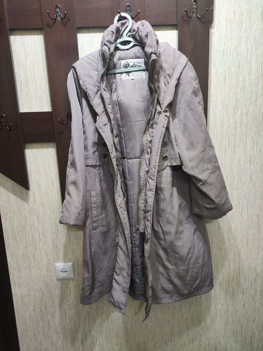 Зимнее укороченное пальто