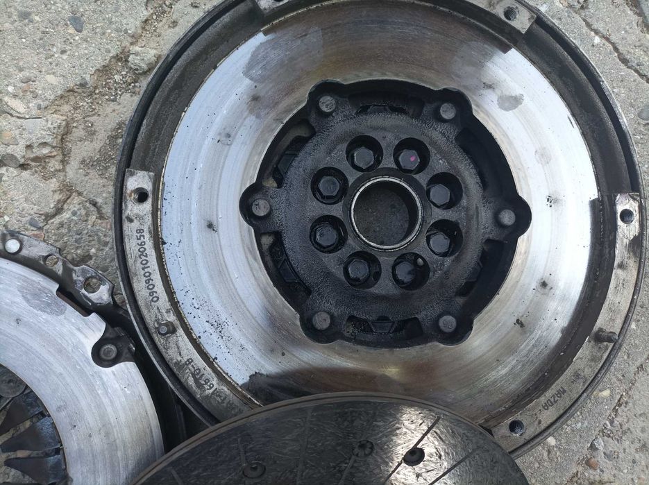 Съединител за Мазда 6