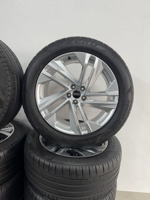 Jante Audi Q7 R20 Originale Pirelli de vara 2024 4M