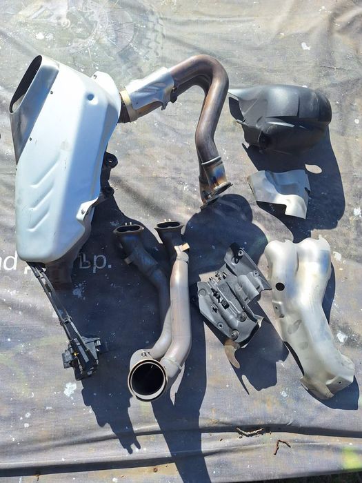 Части за Ducati Streetfighter V4s