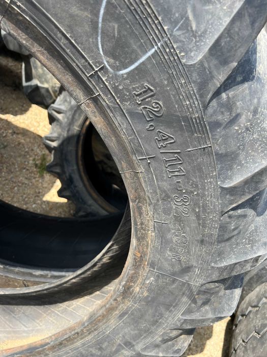 cauciuc de tractor 12.4 R32