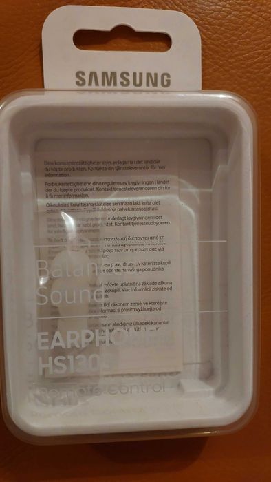 Casti Samsung Earphones HS130S cu cablu